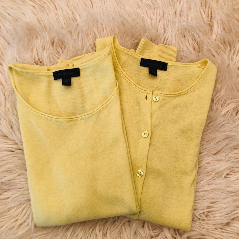 SOLD‼️Cashmere cardigan and shell set